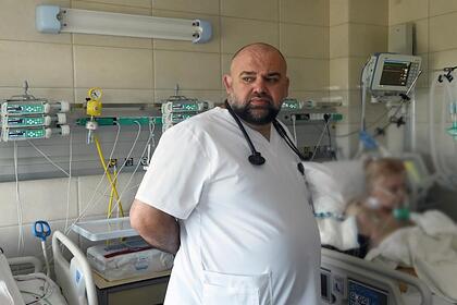 главврач больницы в Коммунарке Денис Проценко