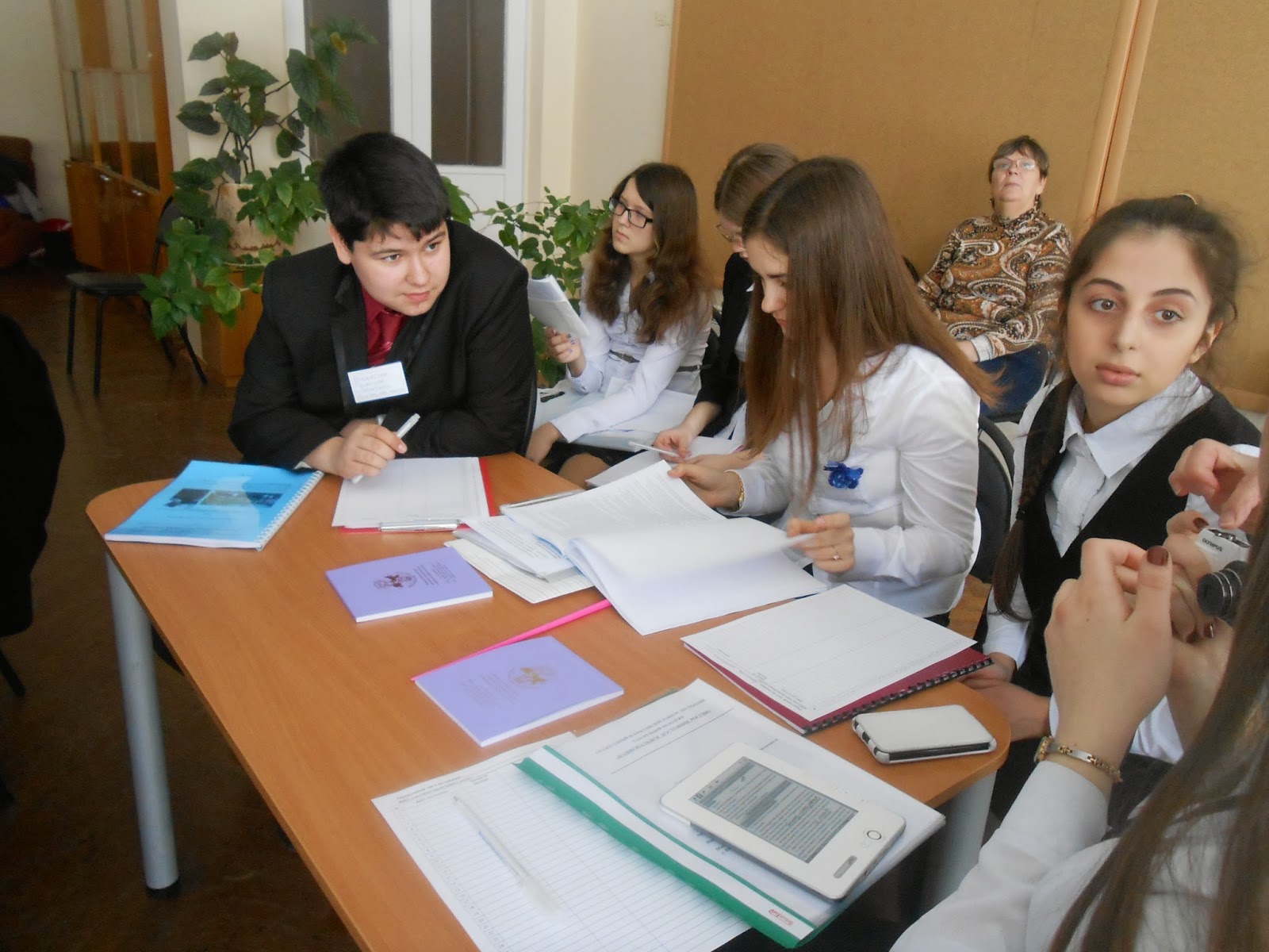 Российские школы будут воспитывать детей по новым программам